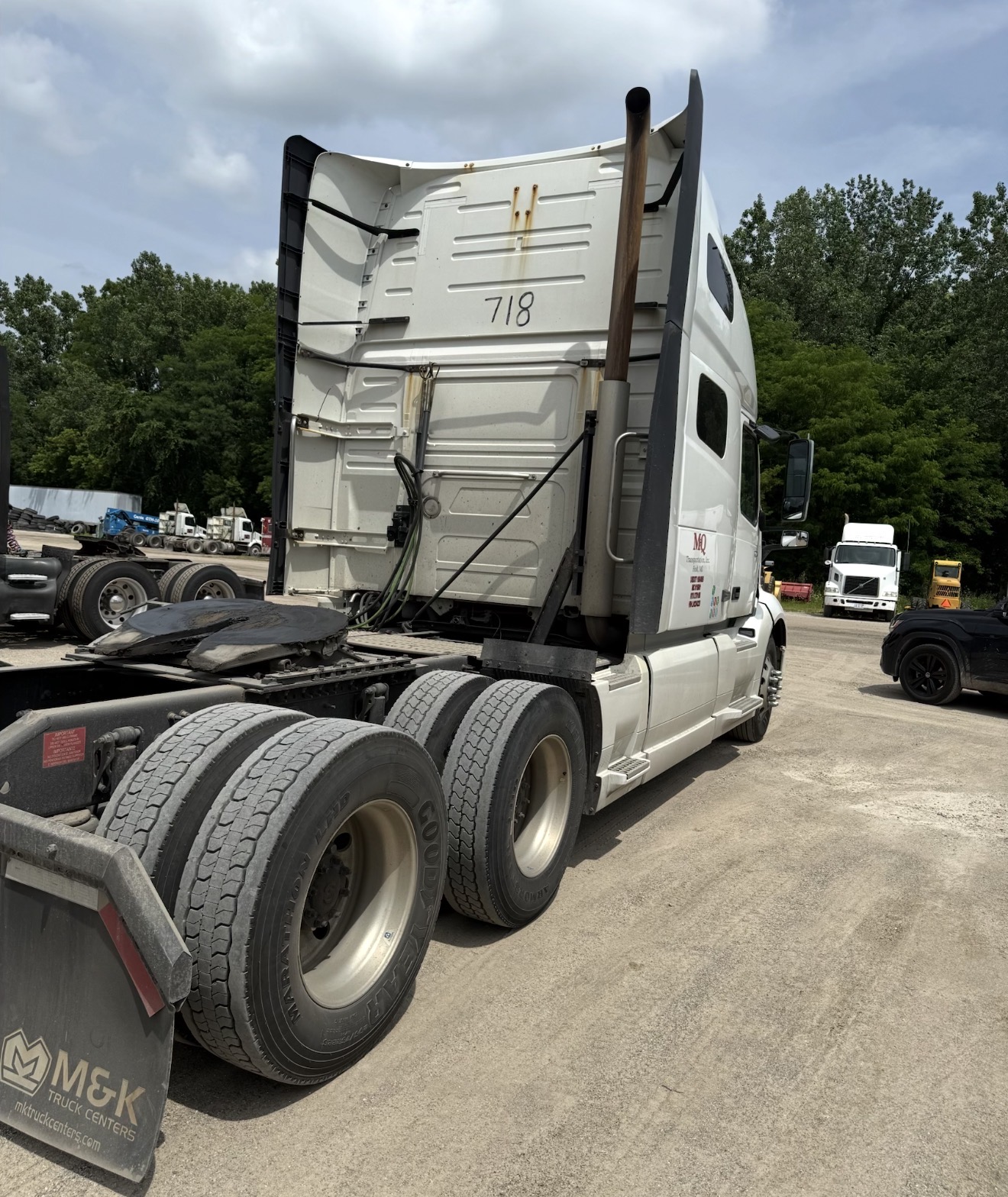 Rear & fifth wheel